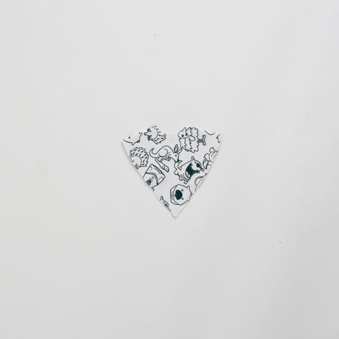 8 Aussie Animal Dribble Bib